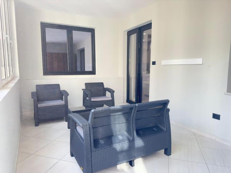 Apartment Modern Meets Comfort 2 Bedroom In Bllok
